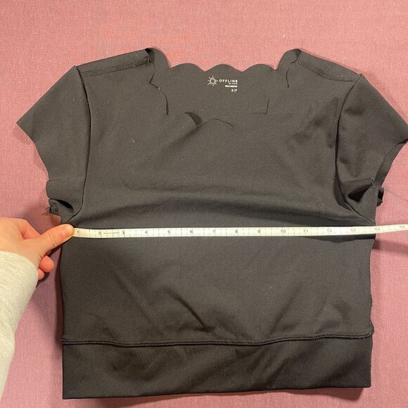 Offline by Aerie Goals Scalloped Cropped Tee in Black -  Size Small - Picture 6 of 7